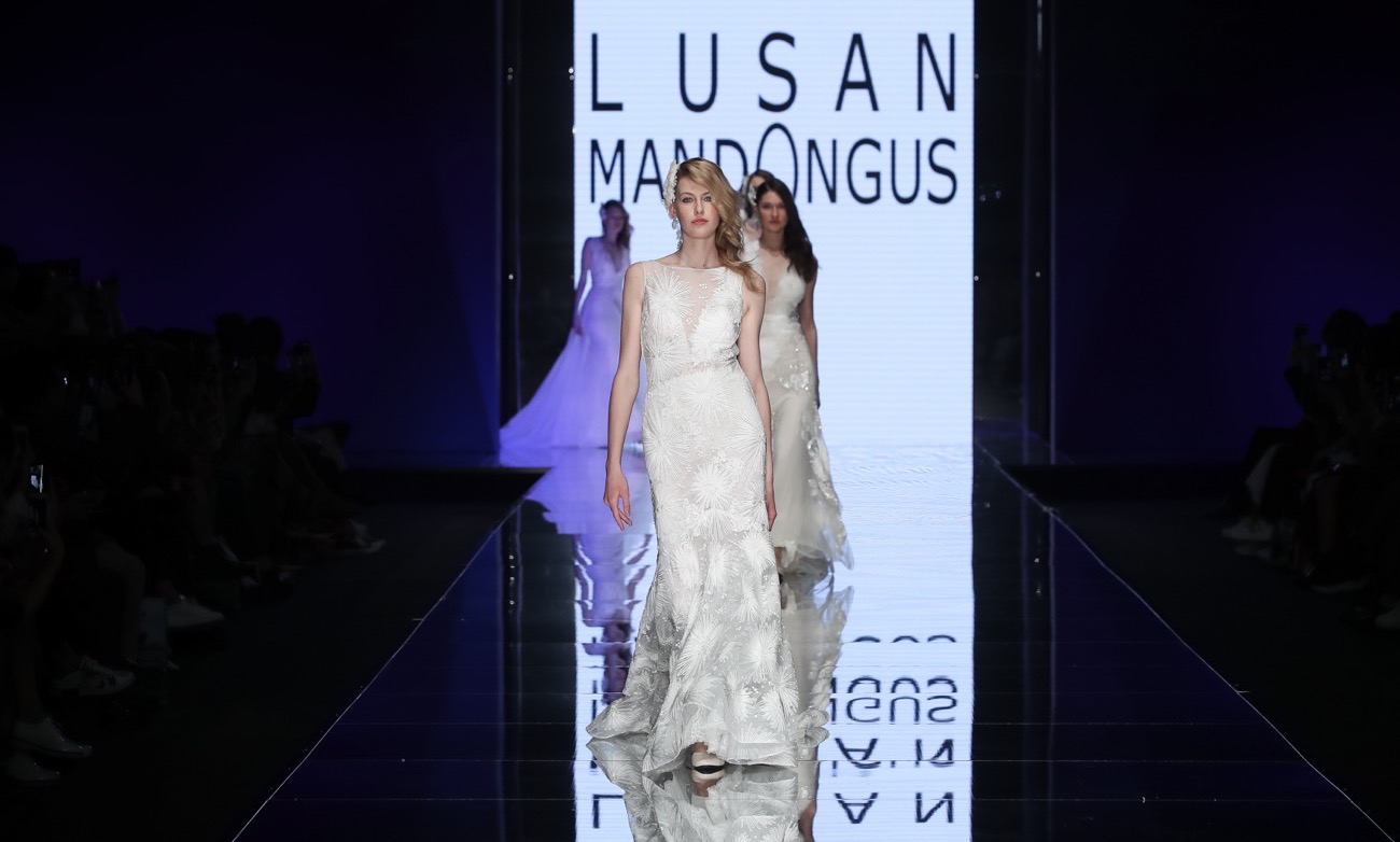 Lusan Mandongus 2020 Fashion Show