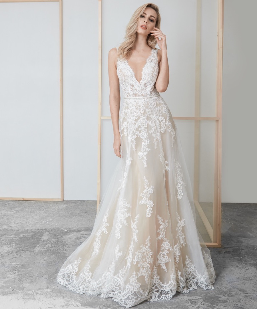 LM By Lusan Mandongus Bridal Collection